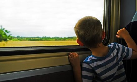 Trasporti pubblici Lombardia: i minori di 14 anni viaggiano gratis