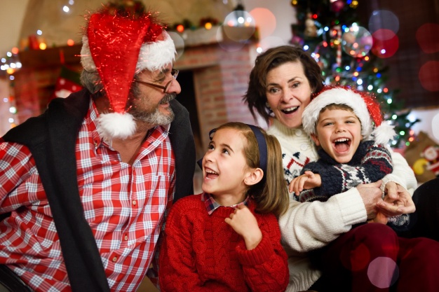 Grandi e piccoli insieme: quest’oggi “Natale con i Nonni” vi aspetta ad Abbadia Lariana