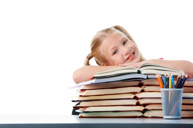 Presentazione libro per bambini e gustosa merenda: che bel pomeriggio alla Biblioteca di Barzanò!