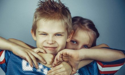 A CASA CON LO “SPORT”, GIOCHI IN CASA CON TUTTA LA FAMIGLIA